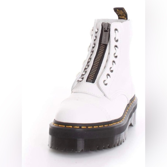 Brand new, in box dr.marten platform Sinclair - Picture 2 of 9